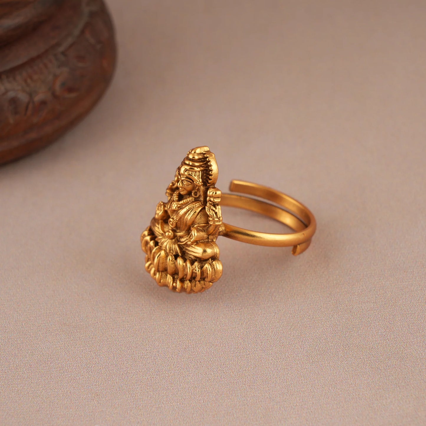 Maa Laxmi Sarvasvi Antique Ring