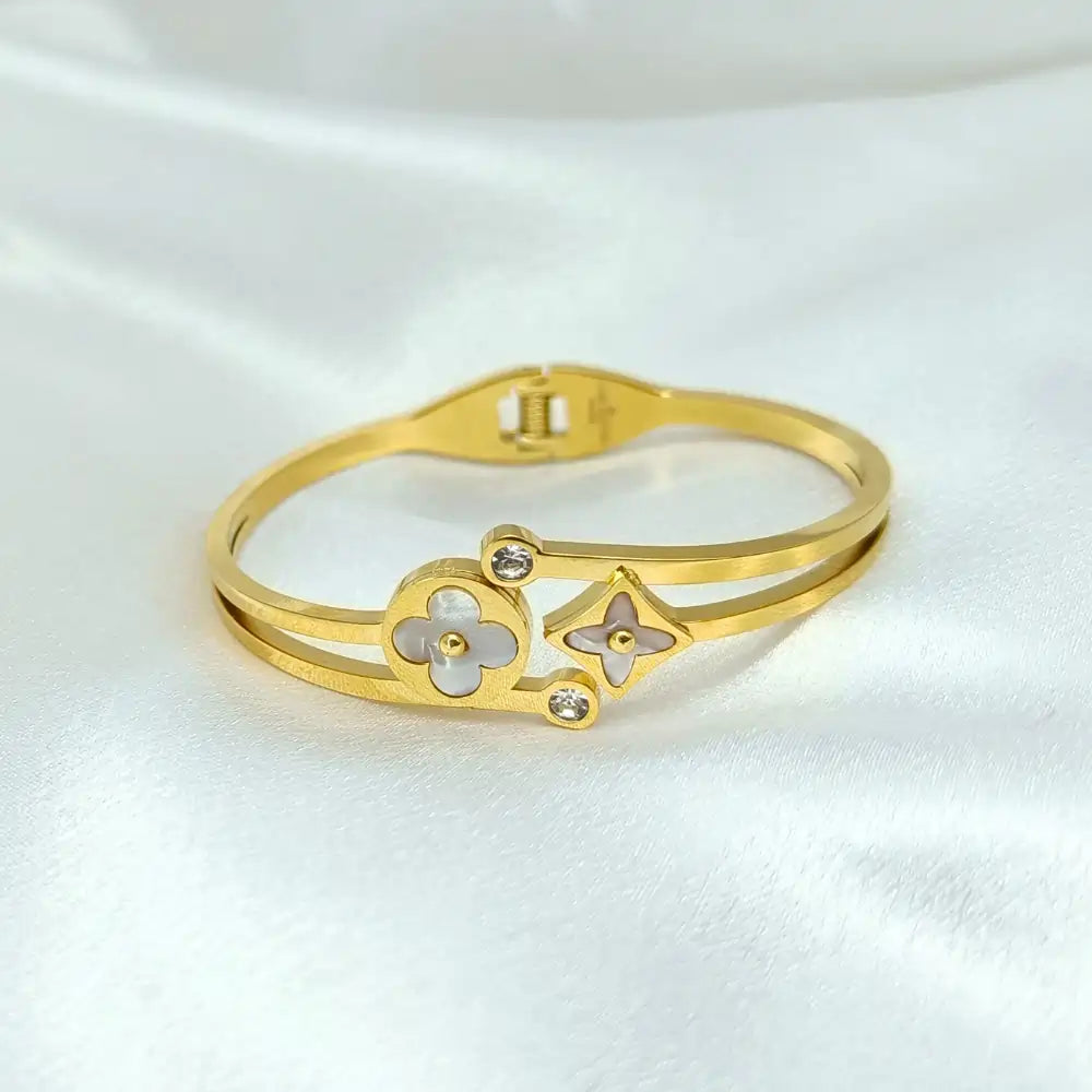 Elegant antique gold maa lakshmi stone kada bangle | Temple jewellery