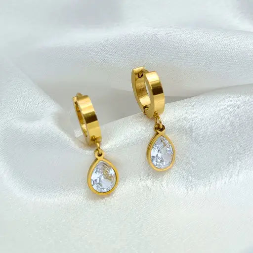 Amazing antique gold bold kundan stud for women
