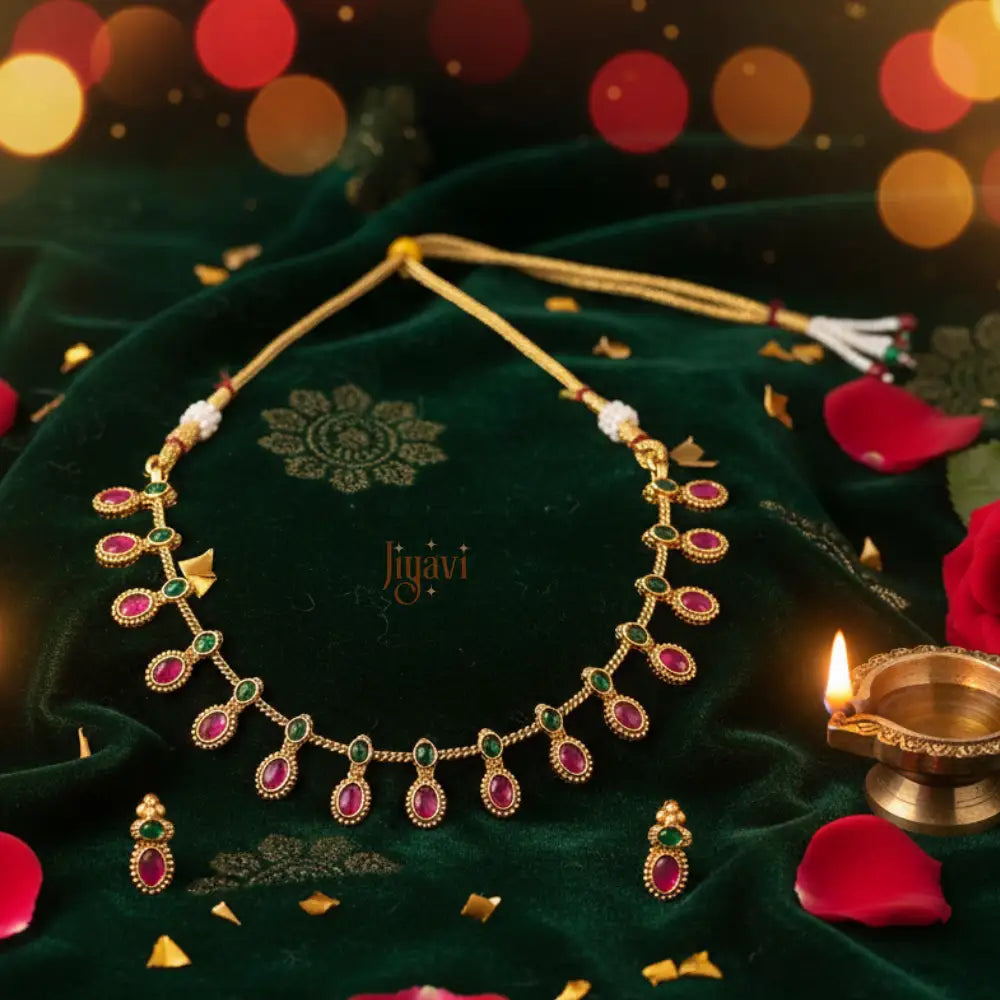 Red stone Traditional Necklace Set