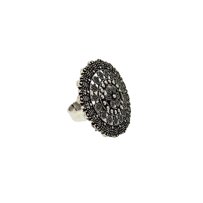 Jiyavi's "Antique Filigree" Oxidised Ring for woman