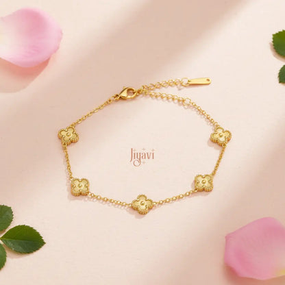 Lucky Clover Charm Bracelet