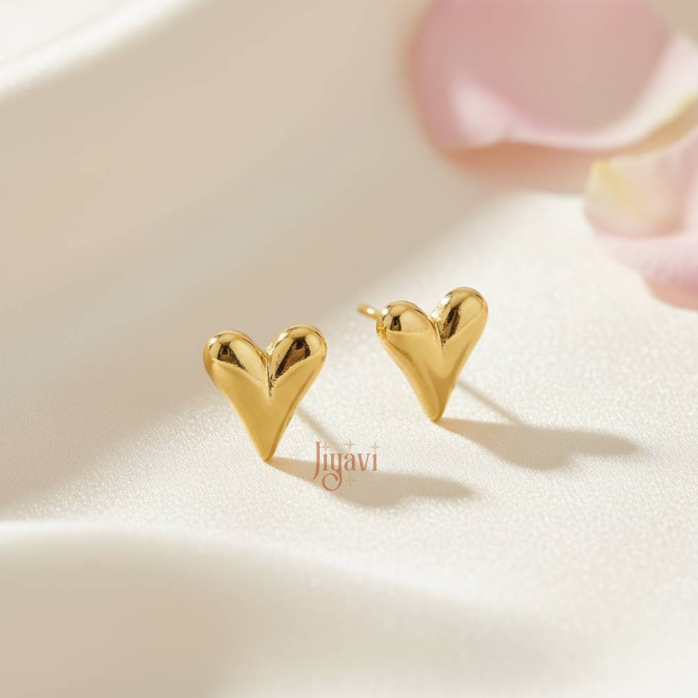 Demi-Fine Sweetheart Stud Earring