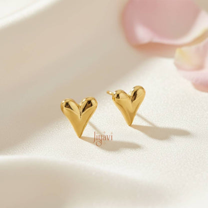 Demi-Fine Sweetheart Stud Earring