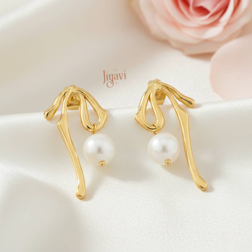 Demi-Fine Lyrical Pearl Drop Earring