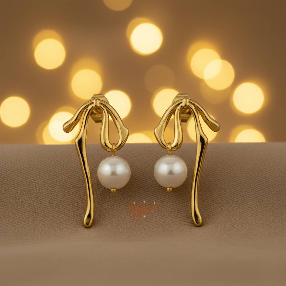 Demi-Fine Lyrical Pearl Drop Earring