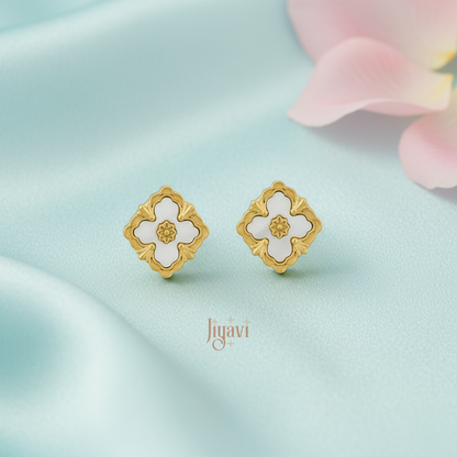 Demi-Fine Divine Fleur Stud Earring